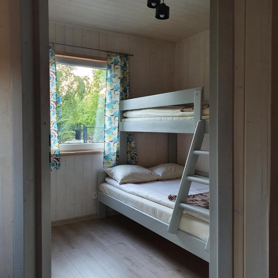 Ow Gabi Hotell Mrzeżyno Exteriör bild