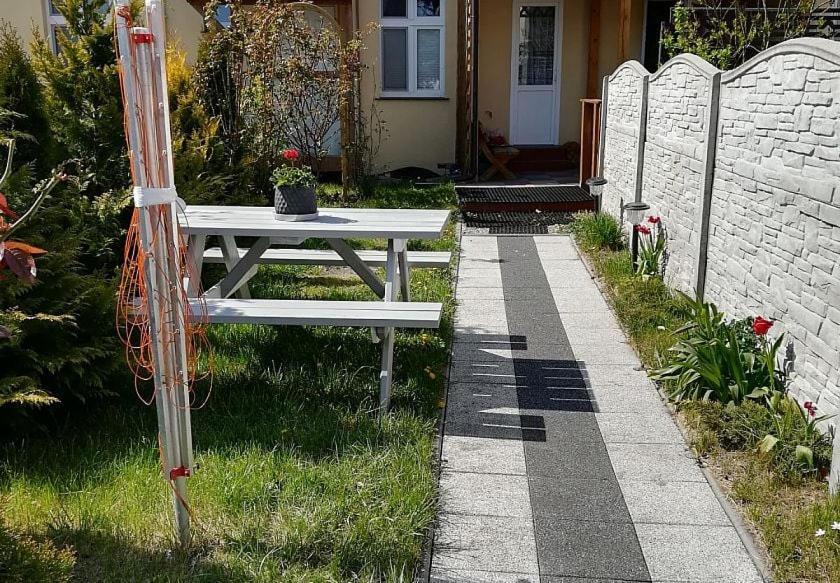 Ow Gabi Hotell Mrzeżyno Exteriör bild